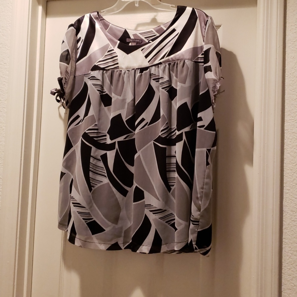 Black and silver short sleeve blouse